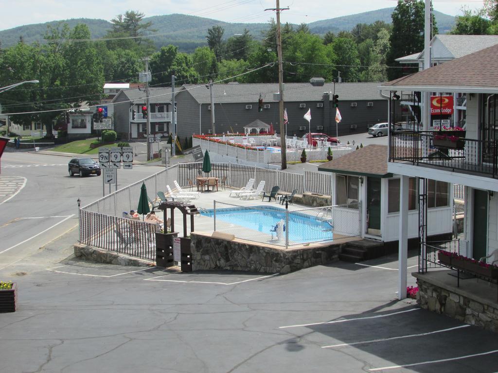 The Lake George Inn Exterior foto